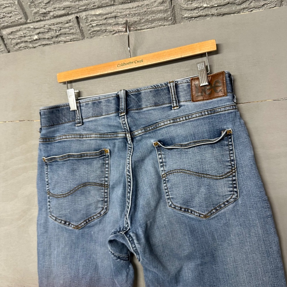 Lee Extreme Motion Mens Straight Fit Tapered Leg Jeans Blue 34x30 2015046